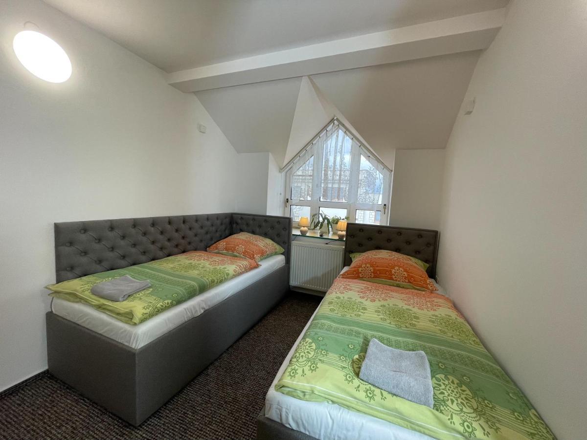Hotel Colchi Uničov المظهر الخارجي الصورة