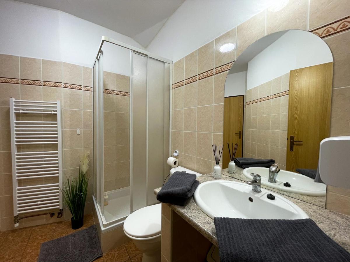 Hotel Colchi Uničov المظهر الخارجي الصورة